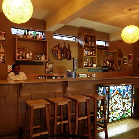 Ikweta Country Inn Maua Kaathene エクステリア 写真