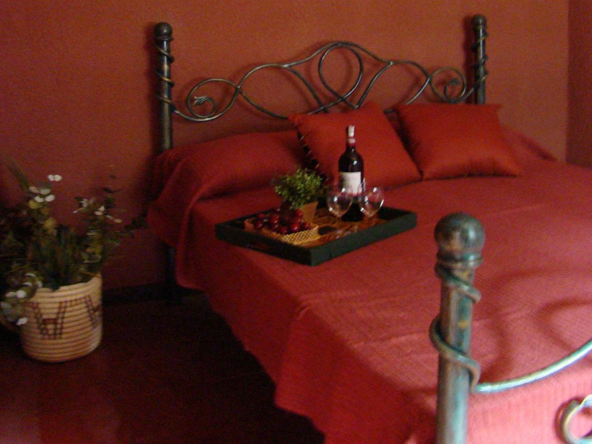 Ikweta Country Inn Maua Kaathene エクステリア 写真