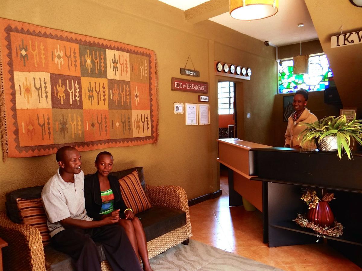 Ikweta Country Inn Maua Kaathene エクステリア 写真