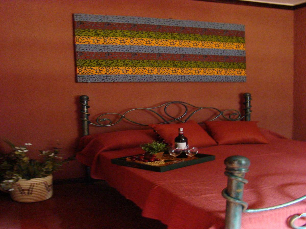 Ikweta Country Inn Maua Kaathene エクステリア 写真