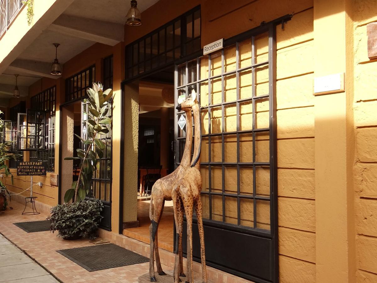 Ikweta Country Inn Maua Kaathene エクステリア 写真